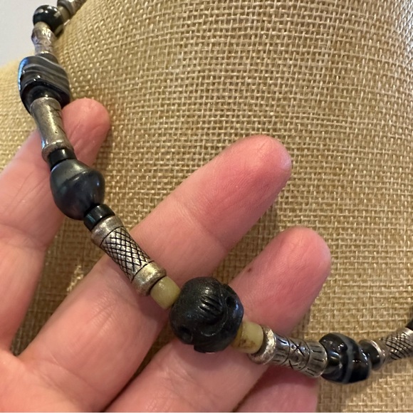 Chico’s Necklace “Bali” style w/ silver, black, tan stone & glass bead chain - Picture 6 of 10